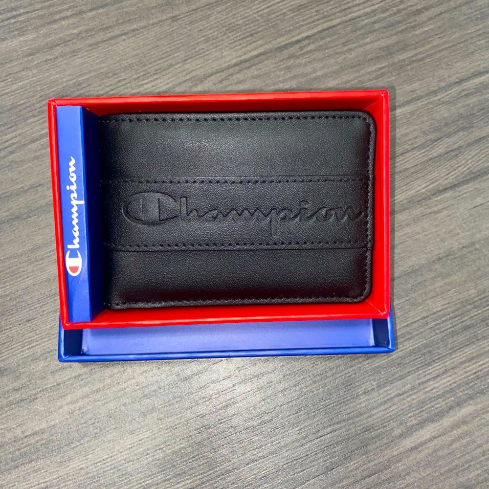 CHAMPION WALLET